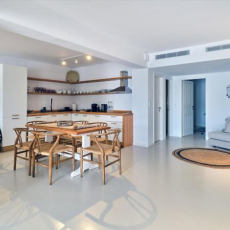פארוס Ambassador Luxury Villas מראה חיצוני תמונה