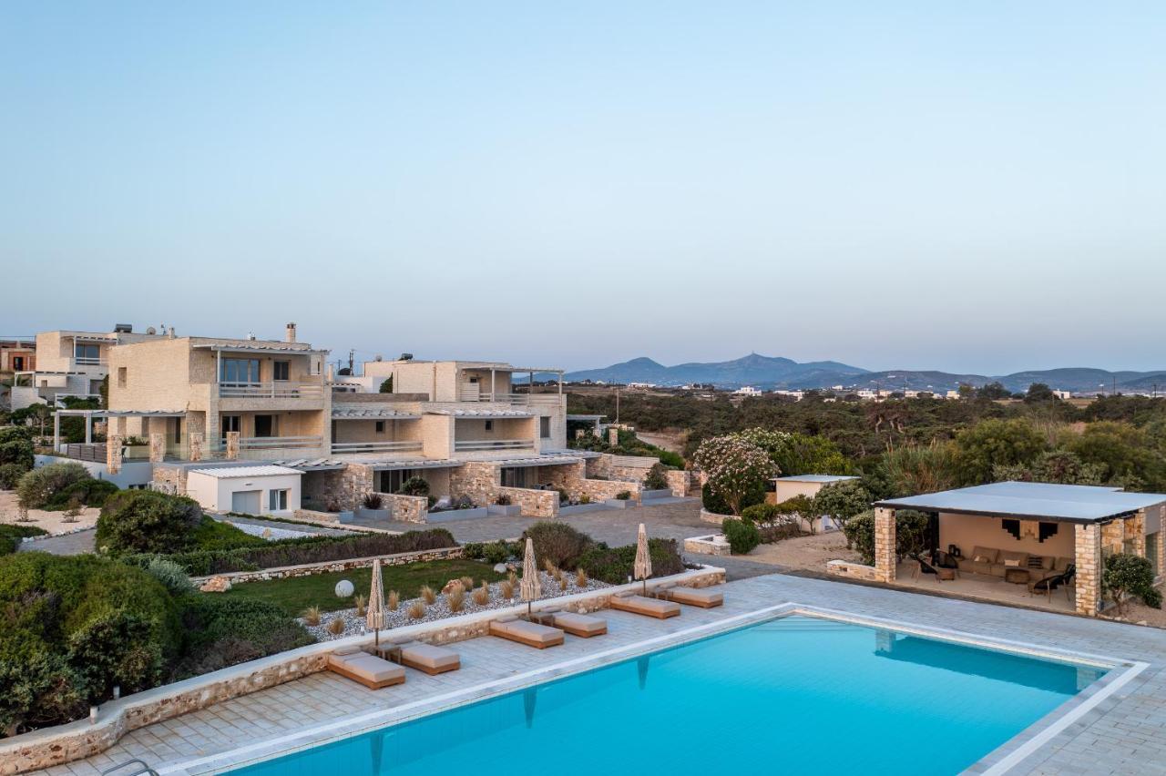 פארוס Ambassador Luxury Villas מראה חיצוני תמונה