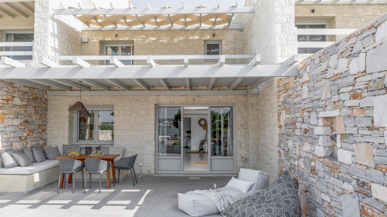 פארוס Ambassador Luxury Villas מראה חיצוני תמונה
