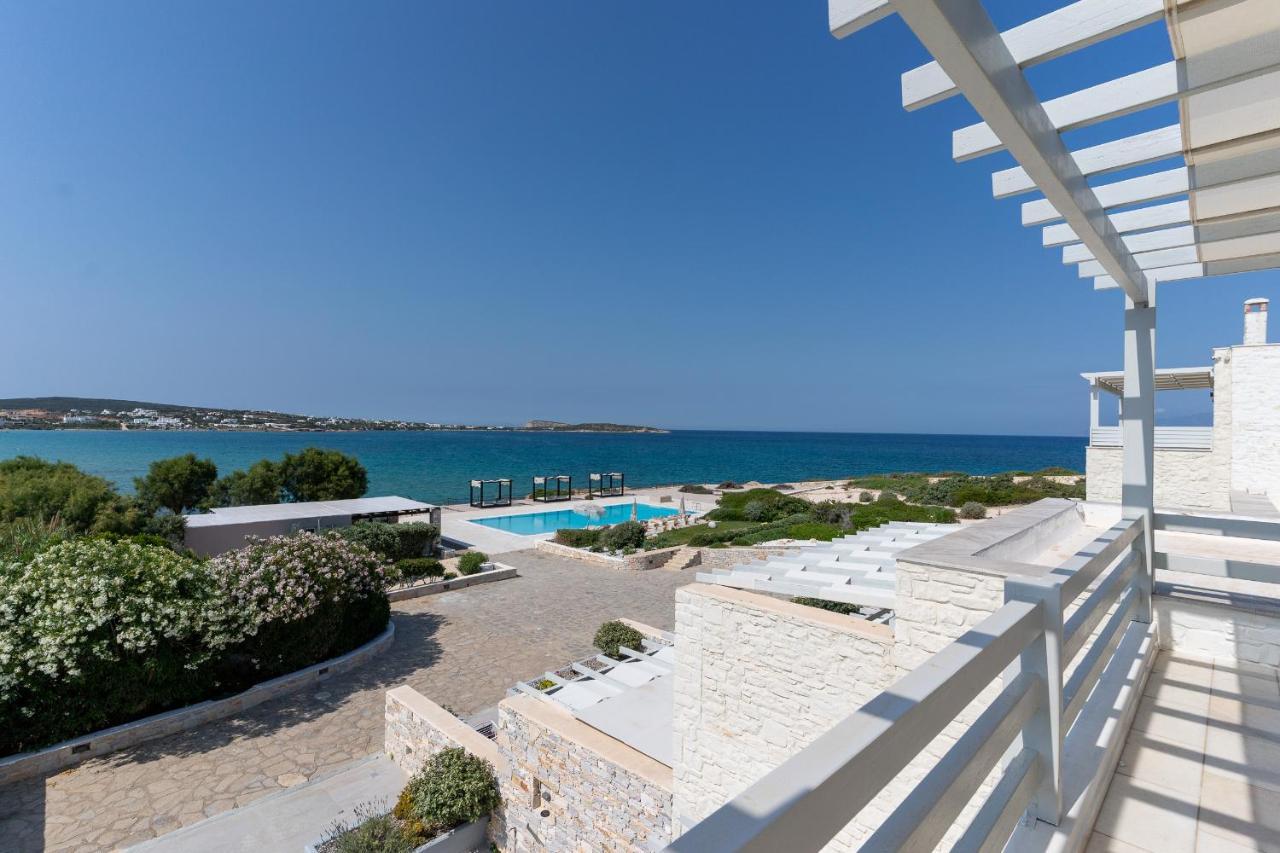 פארוס Ambassador Luxury Villas מראה חיצוני תמונה